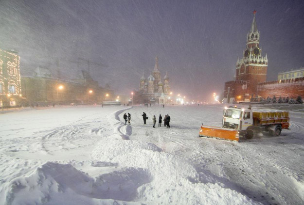 moscow red square white snow